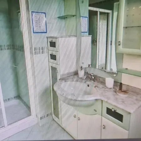 فندق مبيت وإفطار Uliveto تشيرينيولا